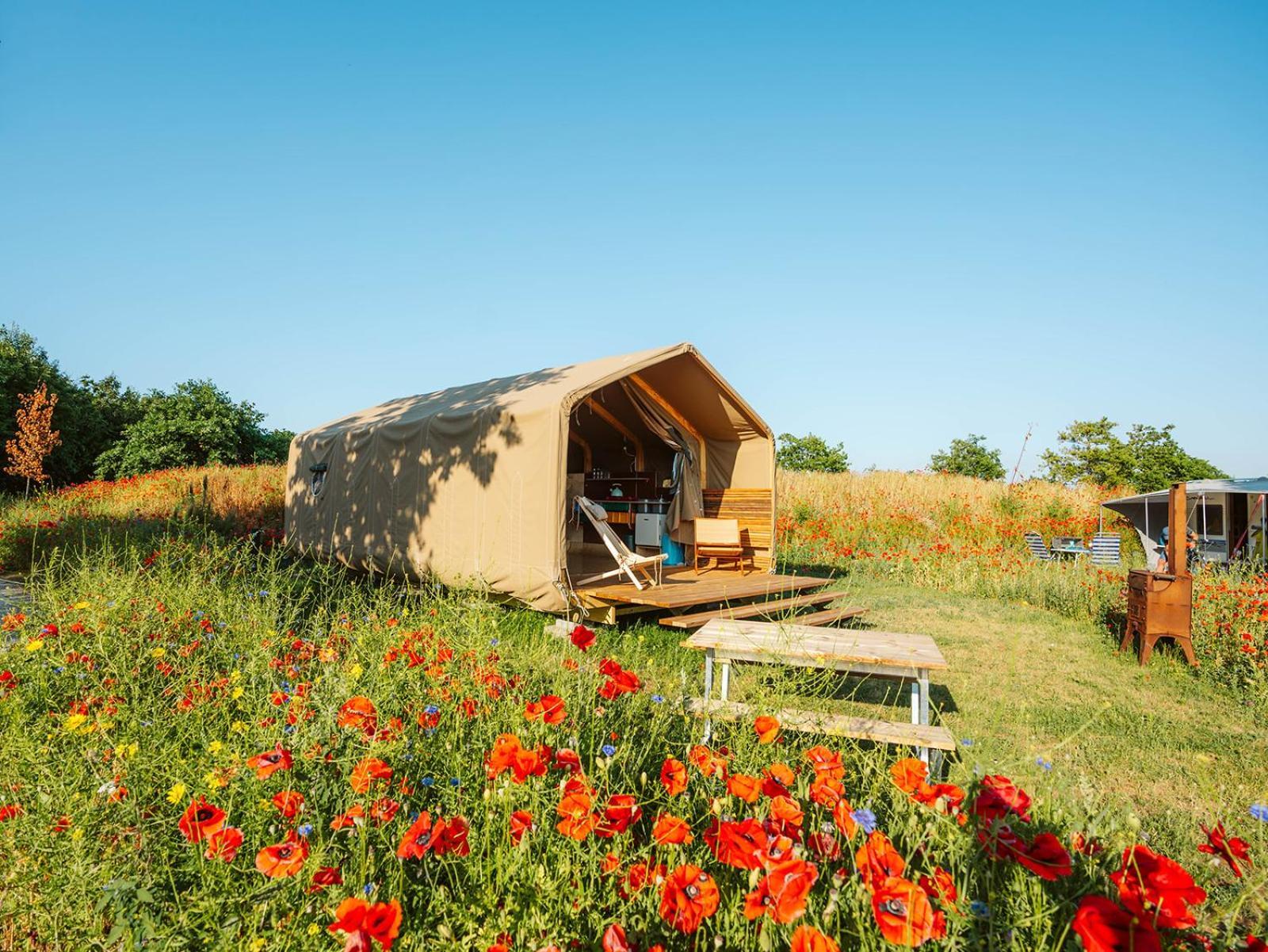 Vakantiepark De Klepperstee Одорп Екстериор снимка